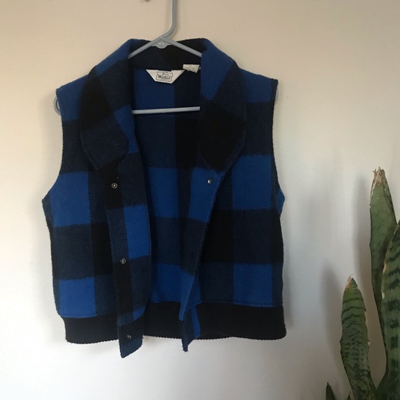 Woolrich Jackets & Blazers - WOOLRICH Rare Blue Buffalo Plaid Vest